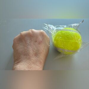 💛 Bright Yellow Tennis Ball just for your Pooch 🐶